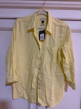Universal Thread Light Yellow Button-Up Shirt
